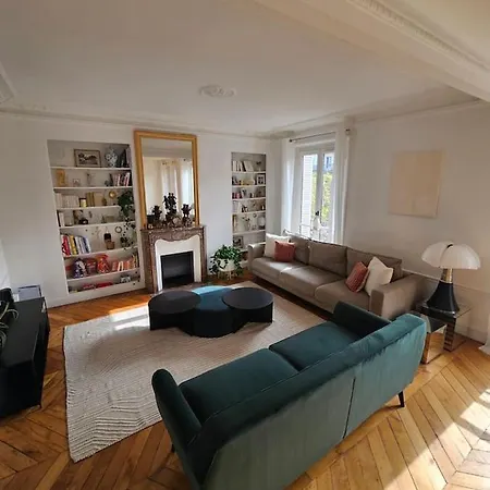 Typical Haussmannien Flat Apartment