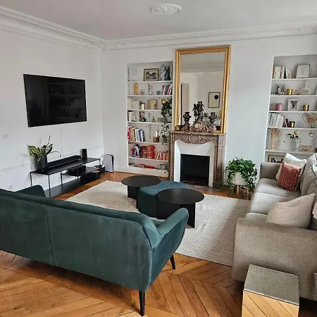 Typical Haussmannien Flat